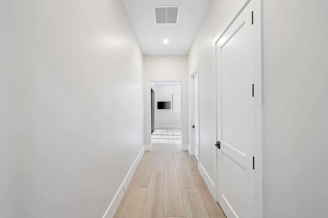 MISSION HILL - Residential