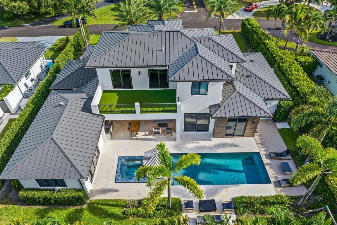 MISSION HILL - Residential