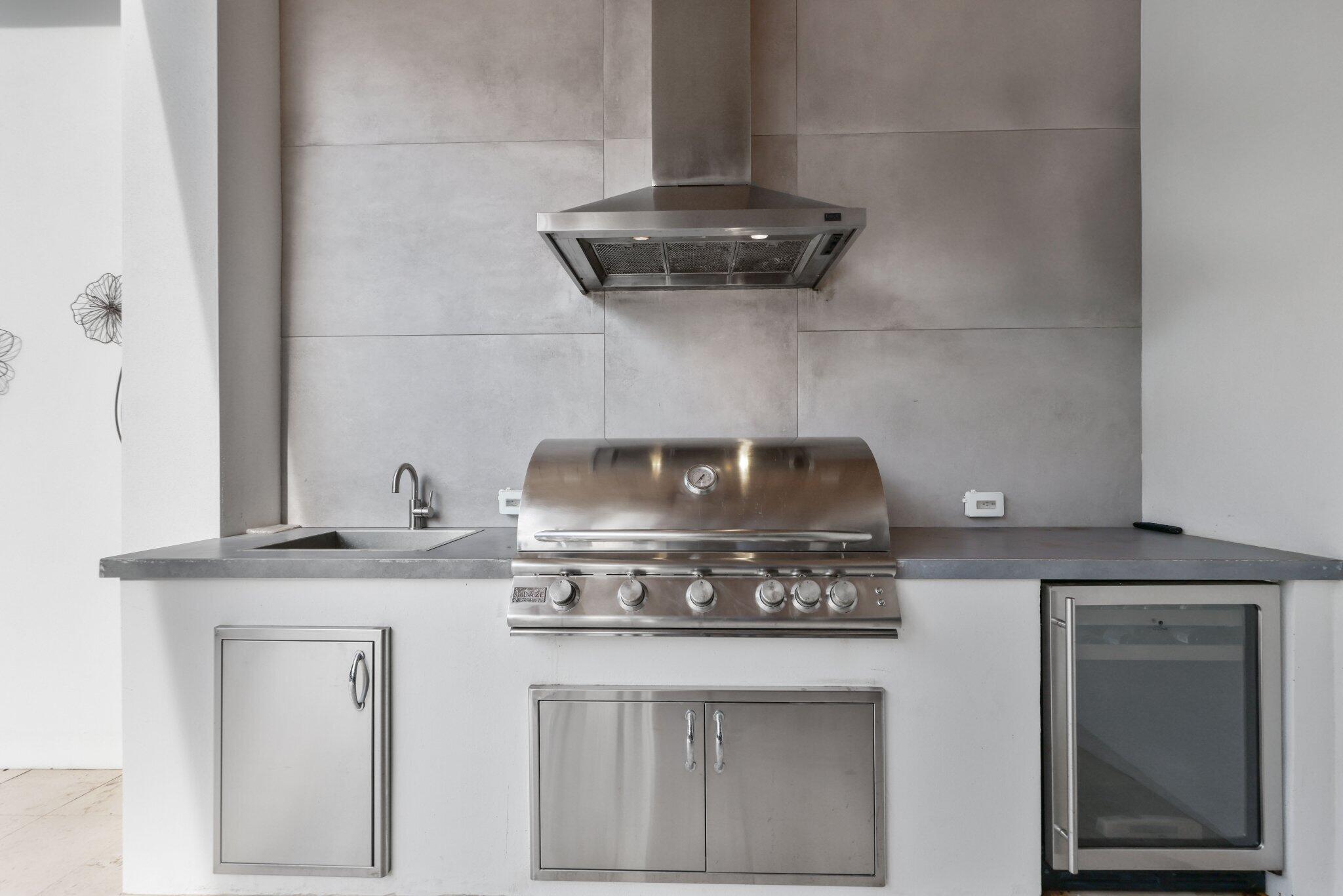 MISSION HILL - Residential