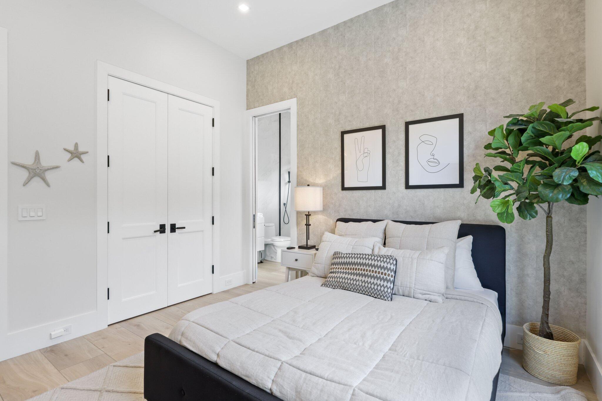 MISSION HILL - Residential