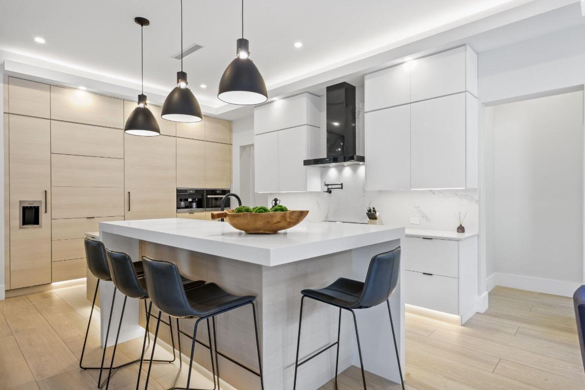 MISSION HILL - Residential