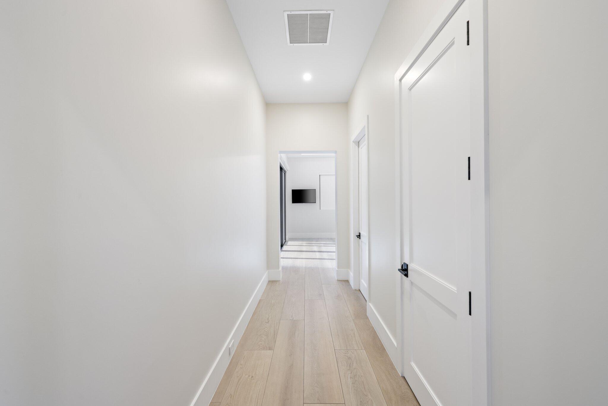 MISSION HILL - Residential