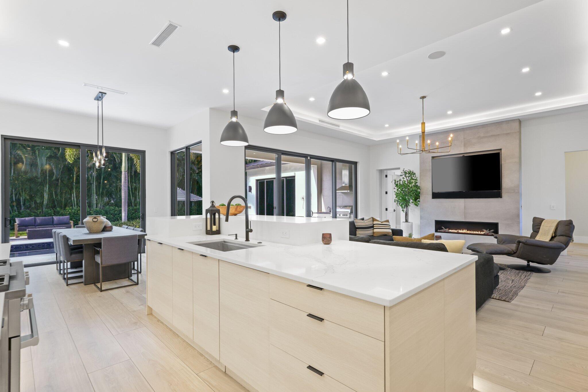 MISSION HILL - Residential