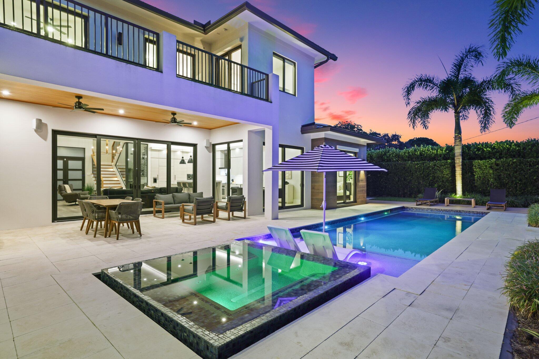 MISSION HILL - Residential