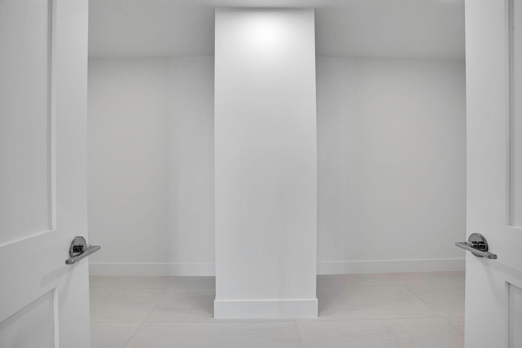 SELENE OCEANFRONT RESIDEN - Residential