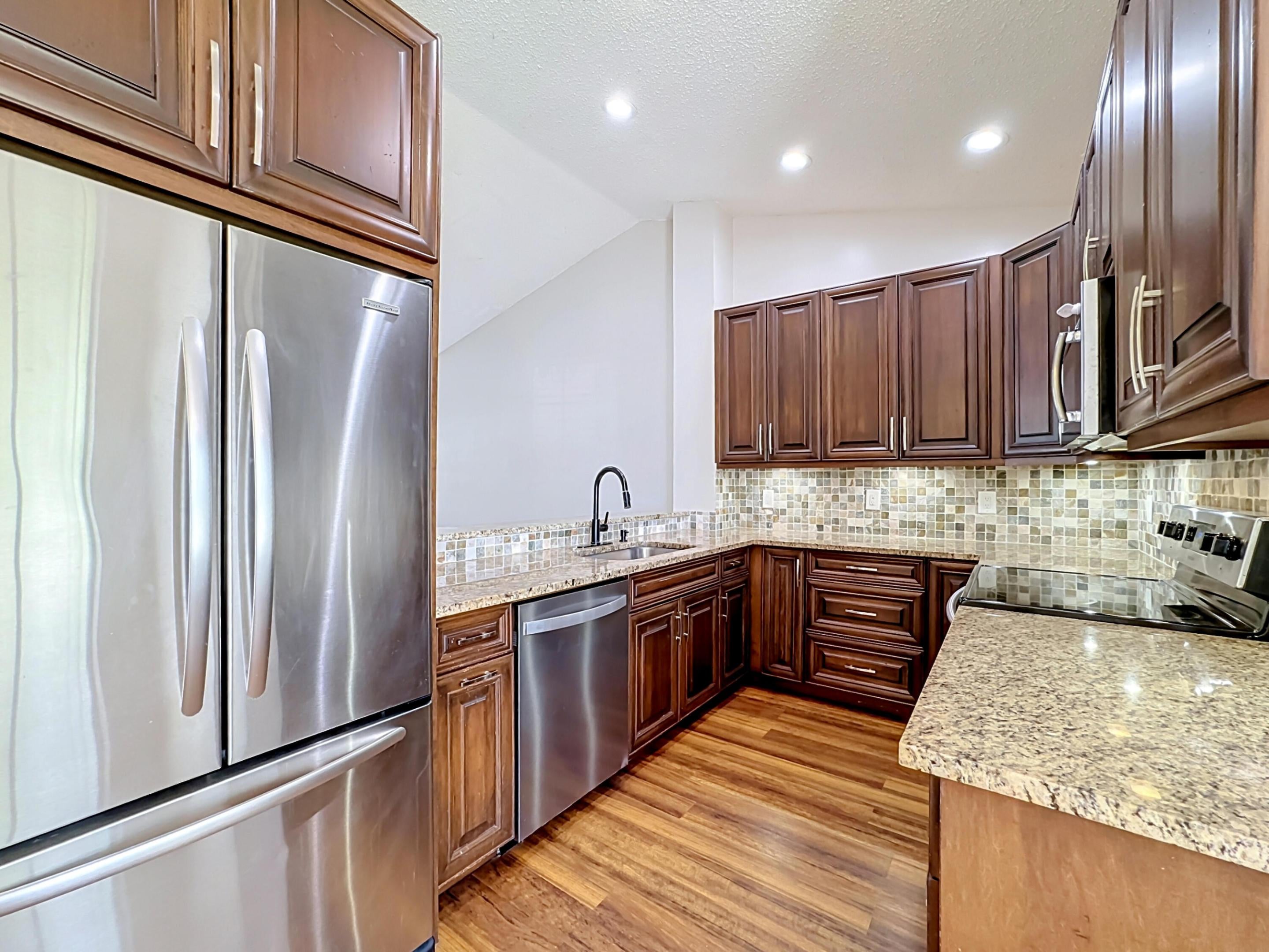 1808 BANYAN CREEK Circle N