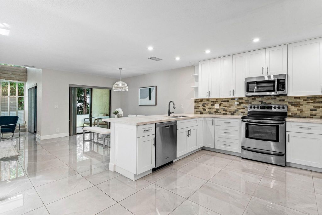 Photo of 22924 Ironwedge Drive, Boca Raton, FL 33433 (MLS # R11088989)