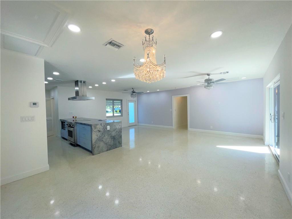 Coral Highlands 40-11 B - Residential