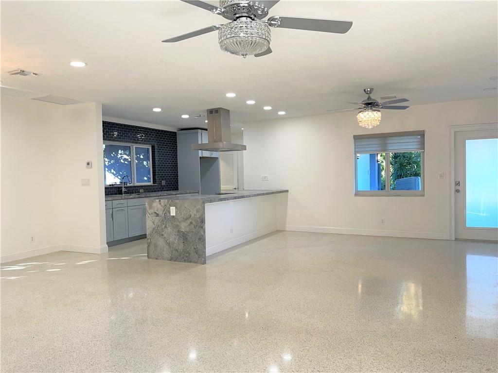 Coral Highlands 40-11 B - Residential
