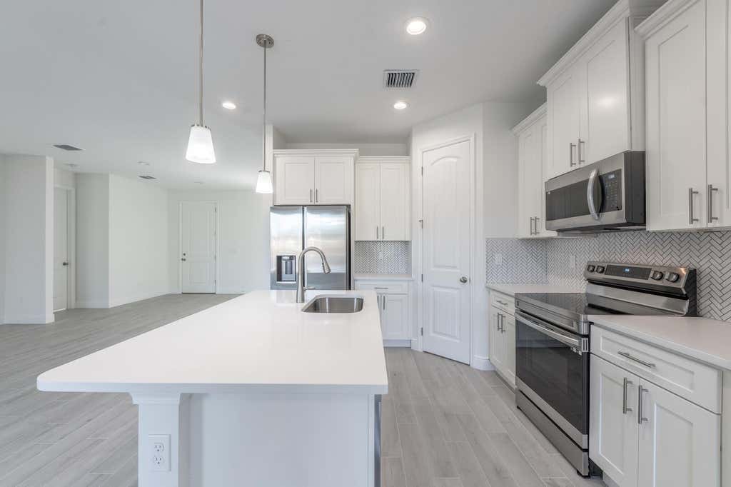 Photo of 5106 Hickory Drive, Fort Pierce, FL 34982 (MLS # R11082276)