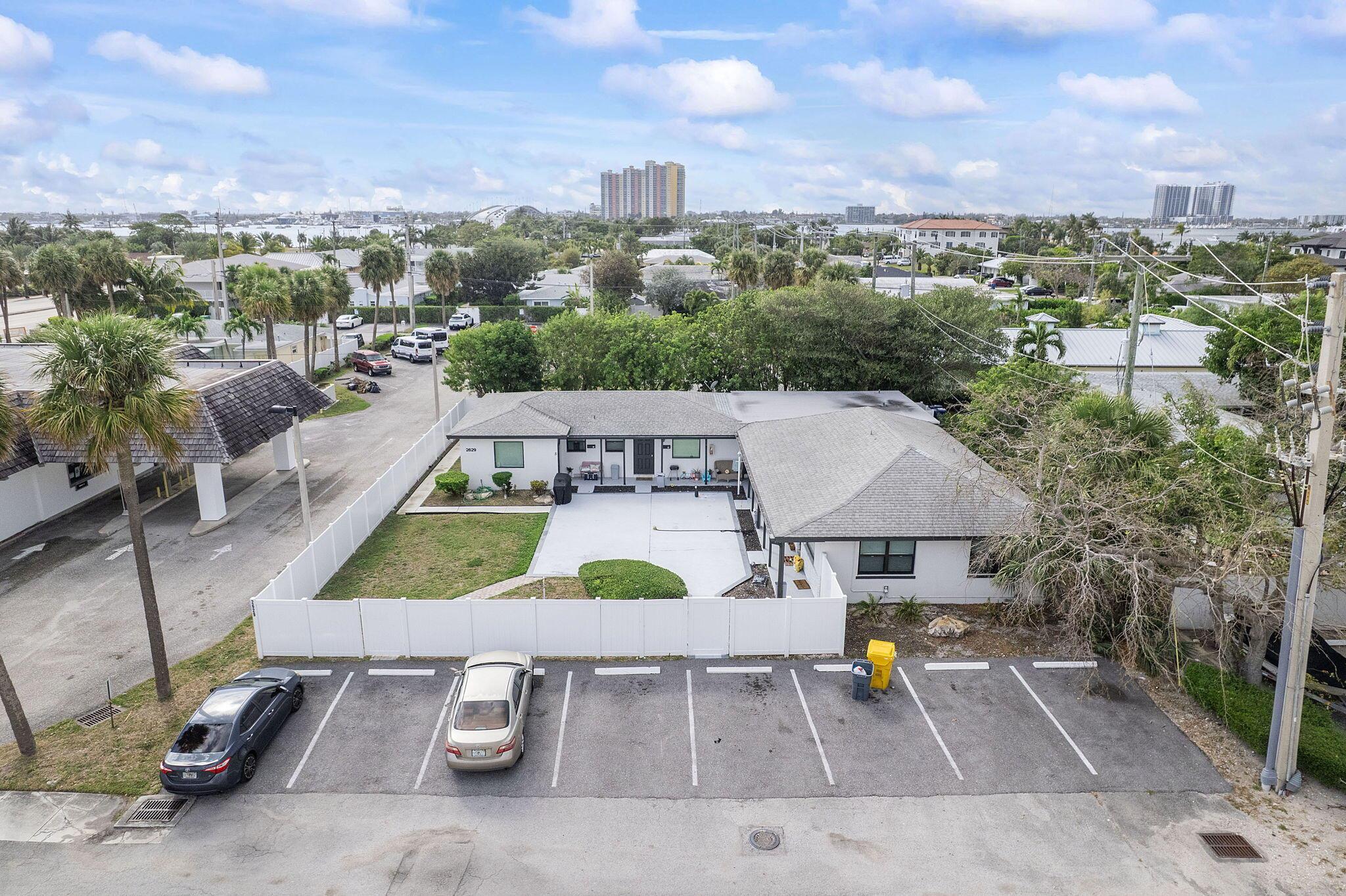 PALM BEACH SHORES - Residential