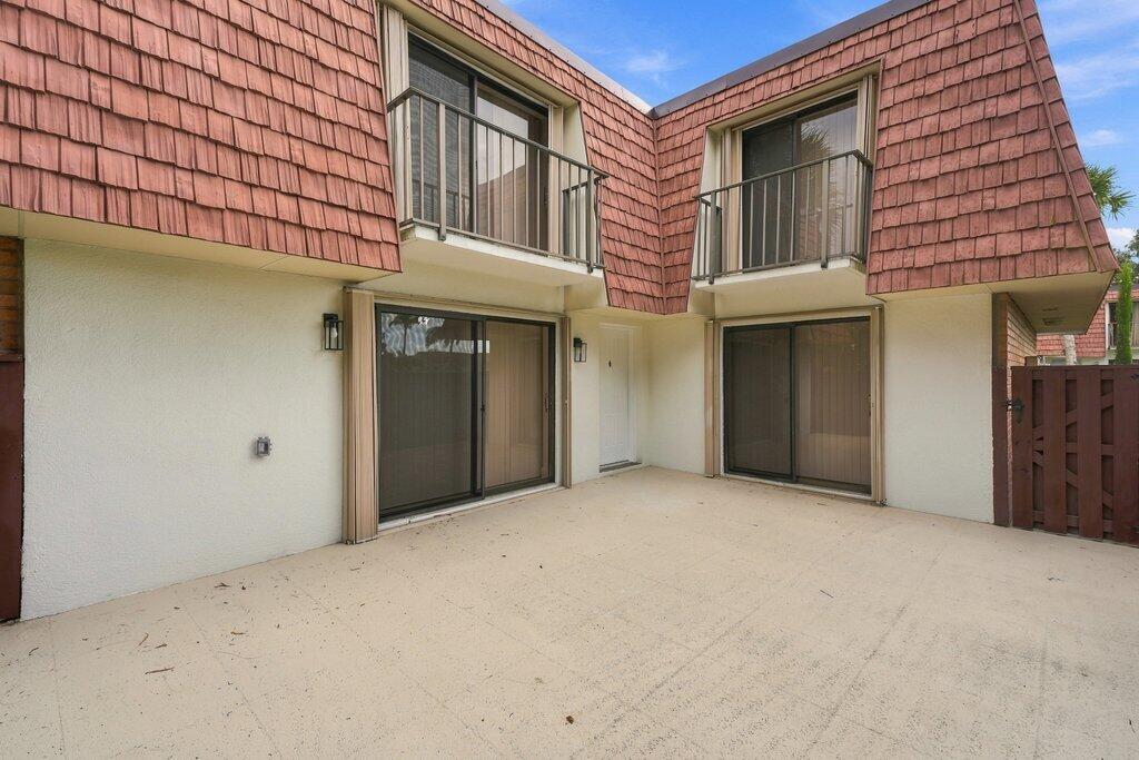 3015 SW Sunset Trace Circle