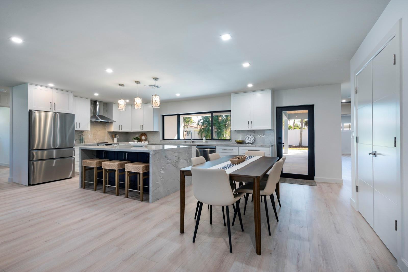 Coral Key Villas 8th Sec - Residential