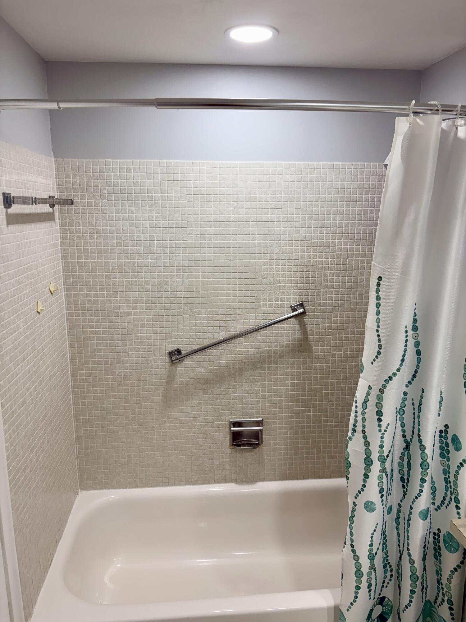 Century Village-EASTHAMPTON - Residential