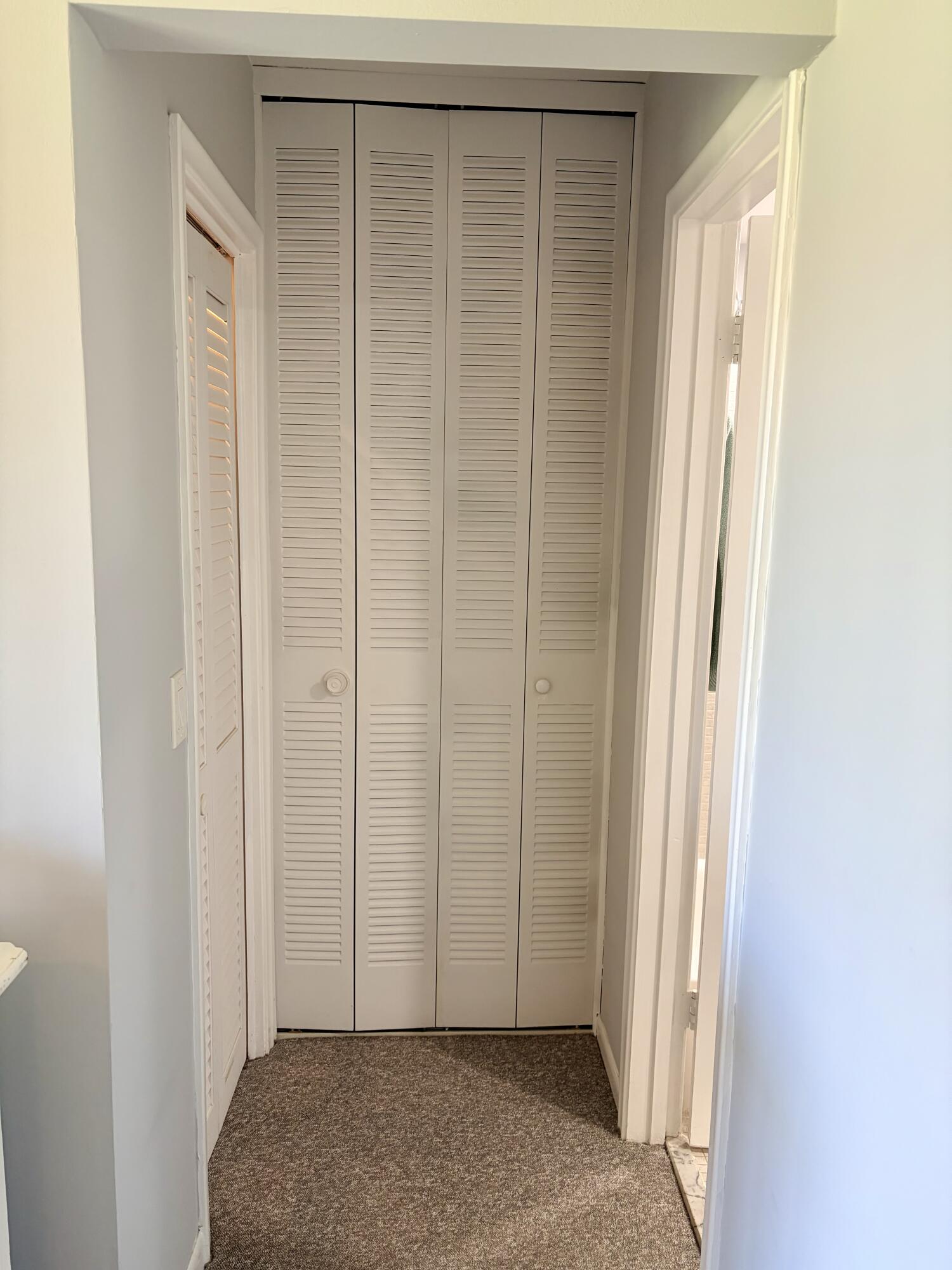 Century Village-EASTHAMPTON - Residential