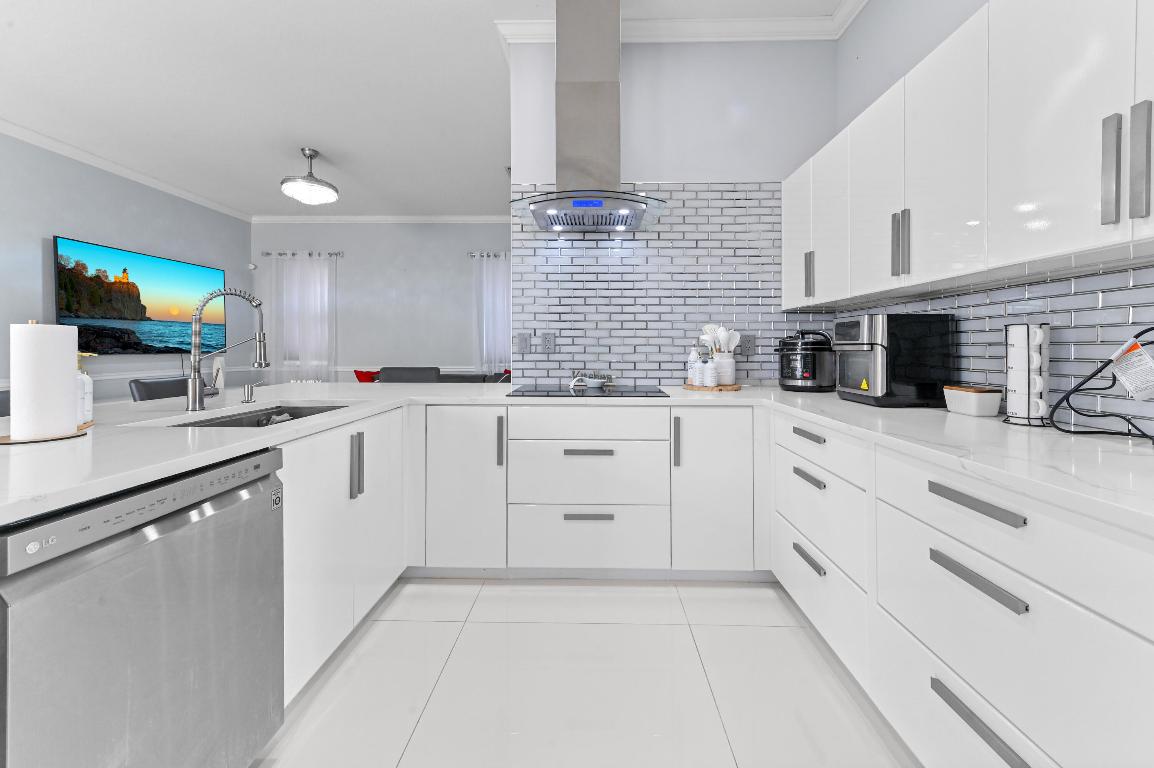 VERNON HEIGHTS - Residential