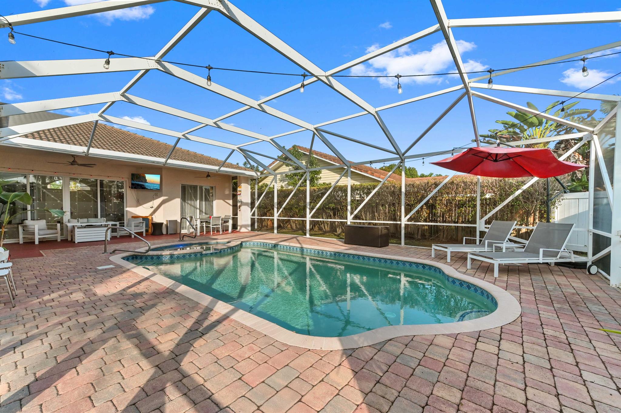 VERNON HEIGHTS - Residential