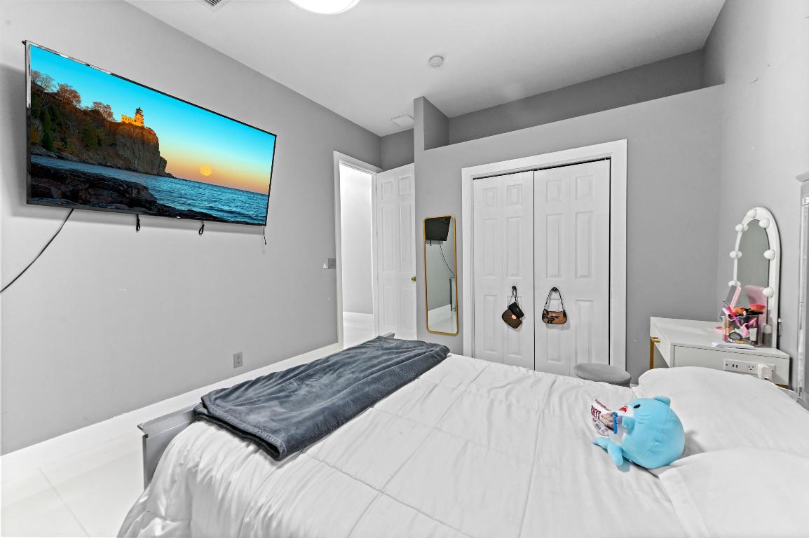 VERNON HEIGHTS - Residential