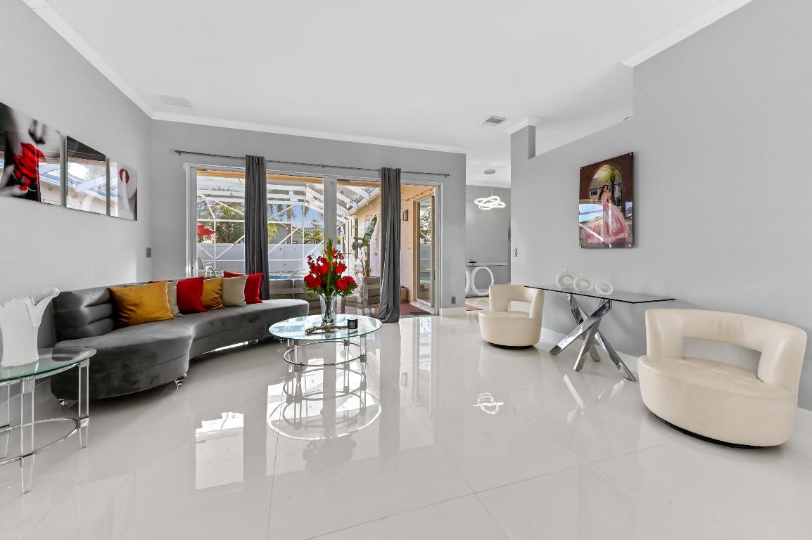 VERNON HEIGHTS - Residential