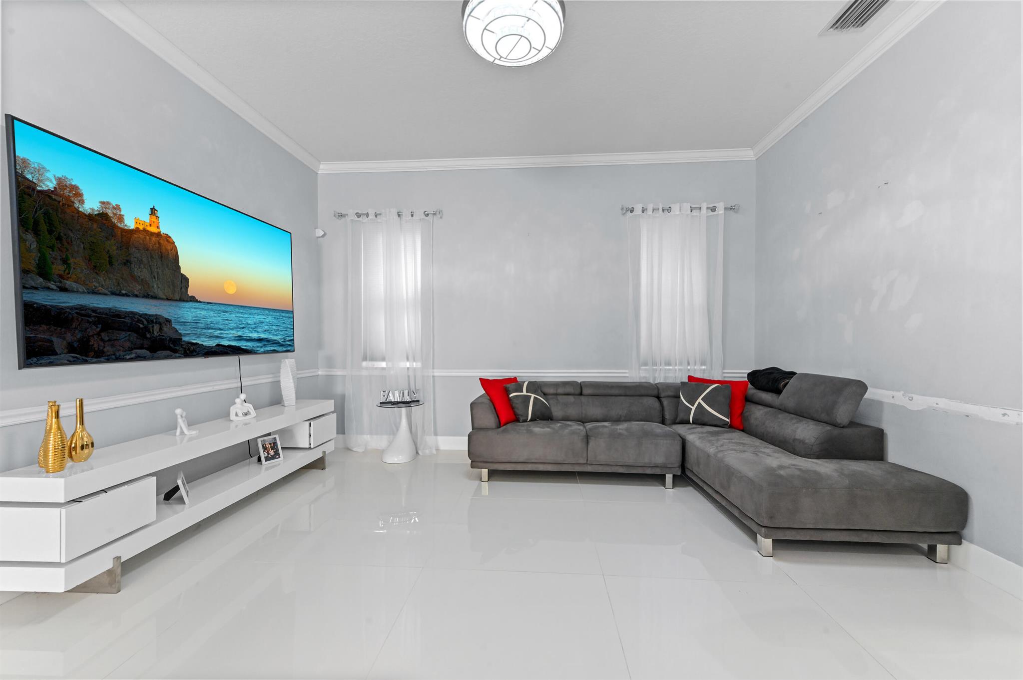 VERNON HEIGHTS - Residential