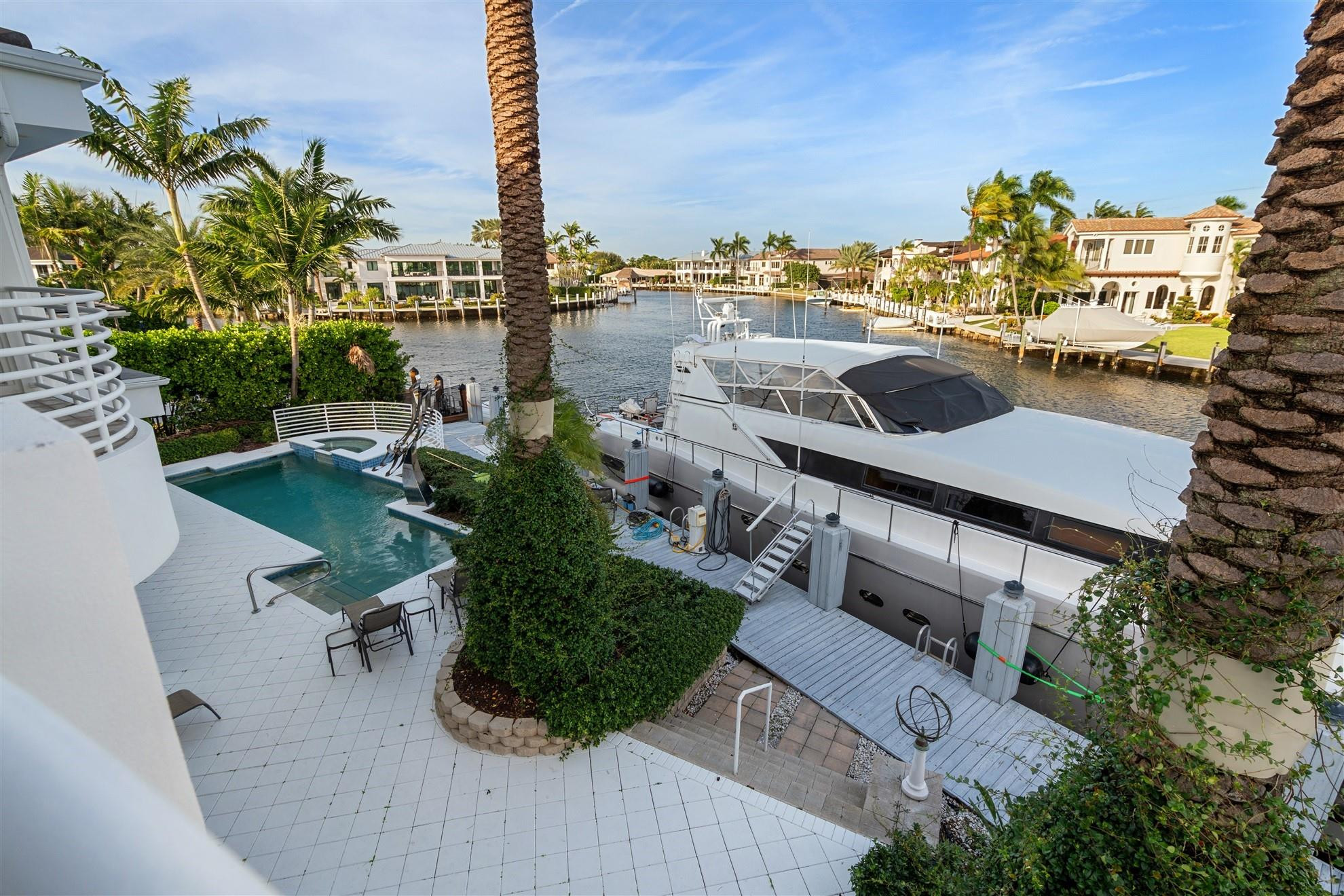 Lighthouse Point 5th Sec - Residential