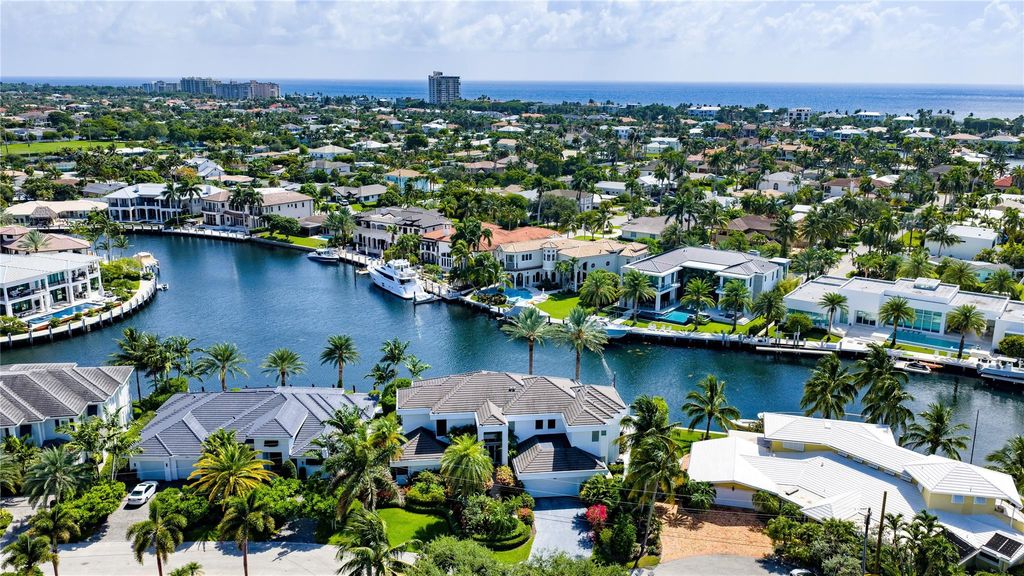 Photo of 2551 NE 31st Ct, Lighthouse Point, FL 33064 (MLS # F10533139)