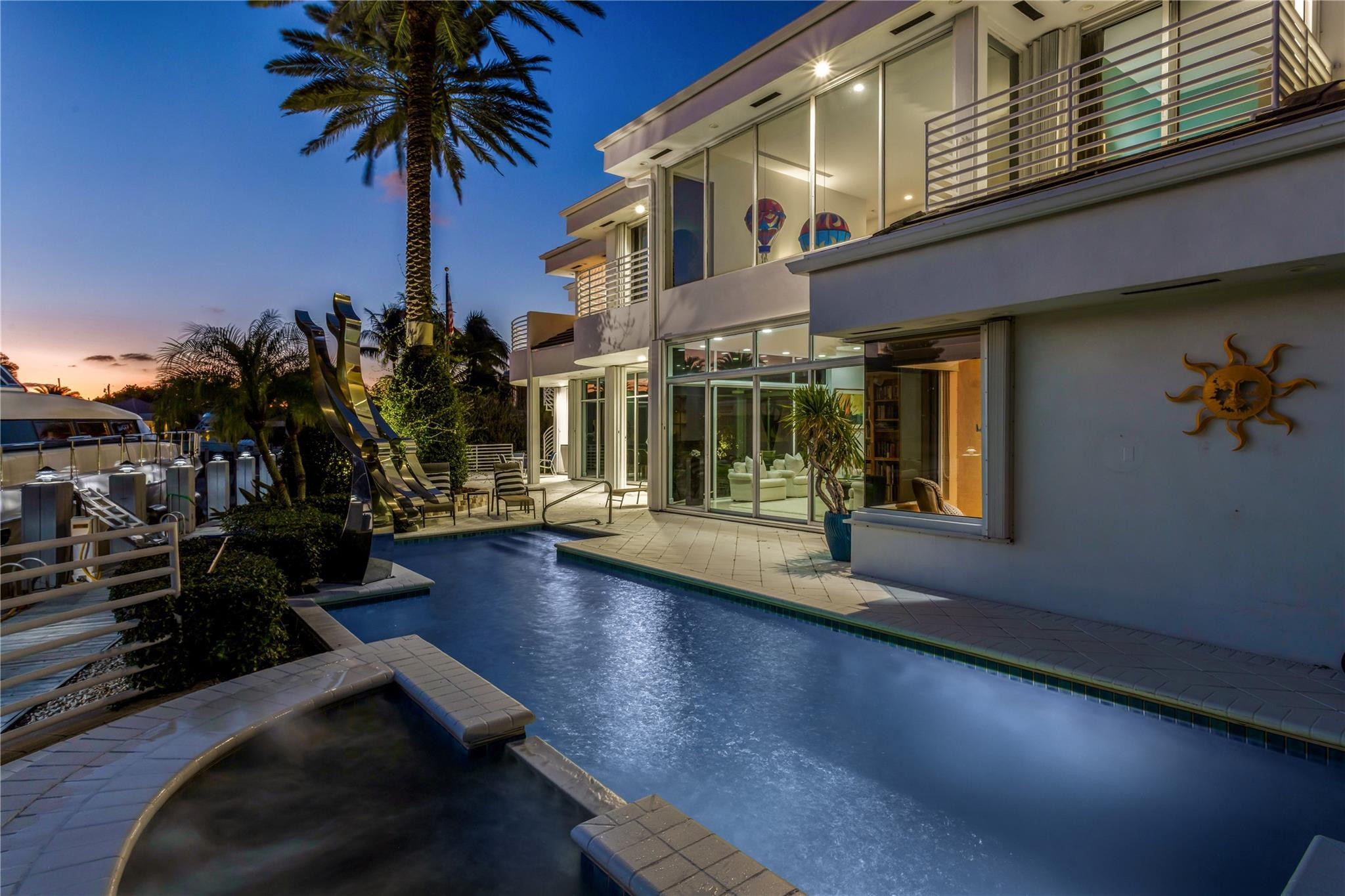 Lighthouse Point 5th Sec - Residential