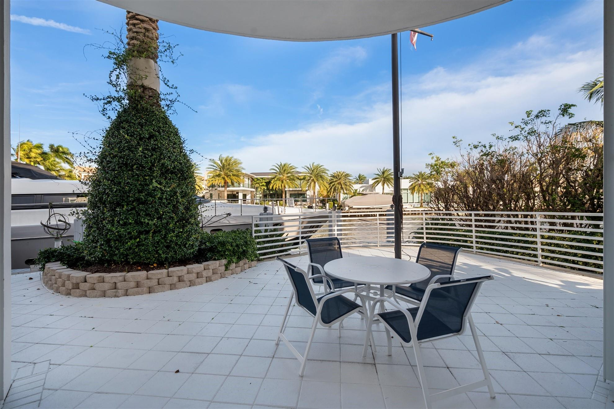 Lighthouse Point 5th Sec - Residential