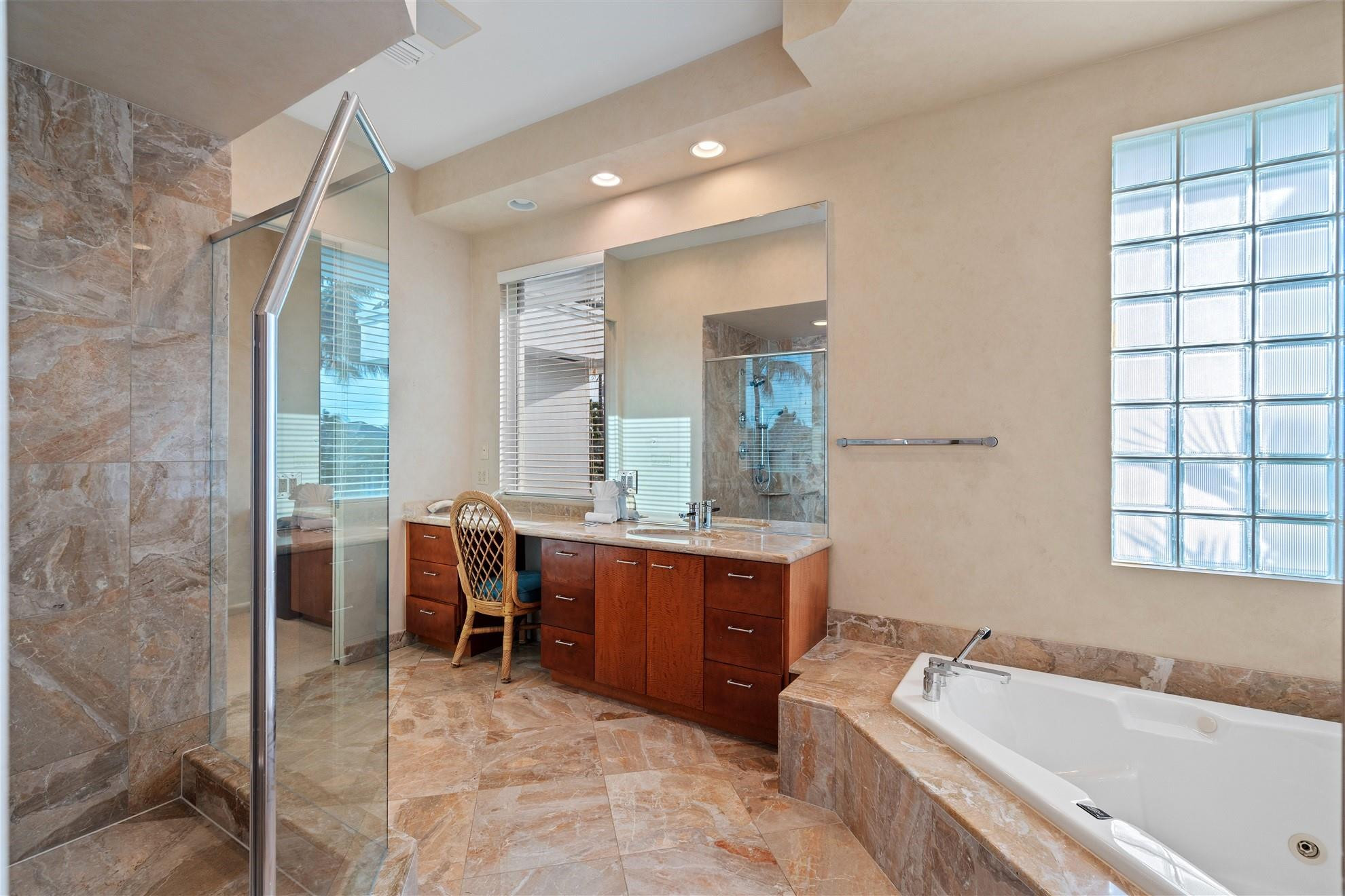 Lighthouse Point 5th Sec - Residential