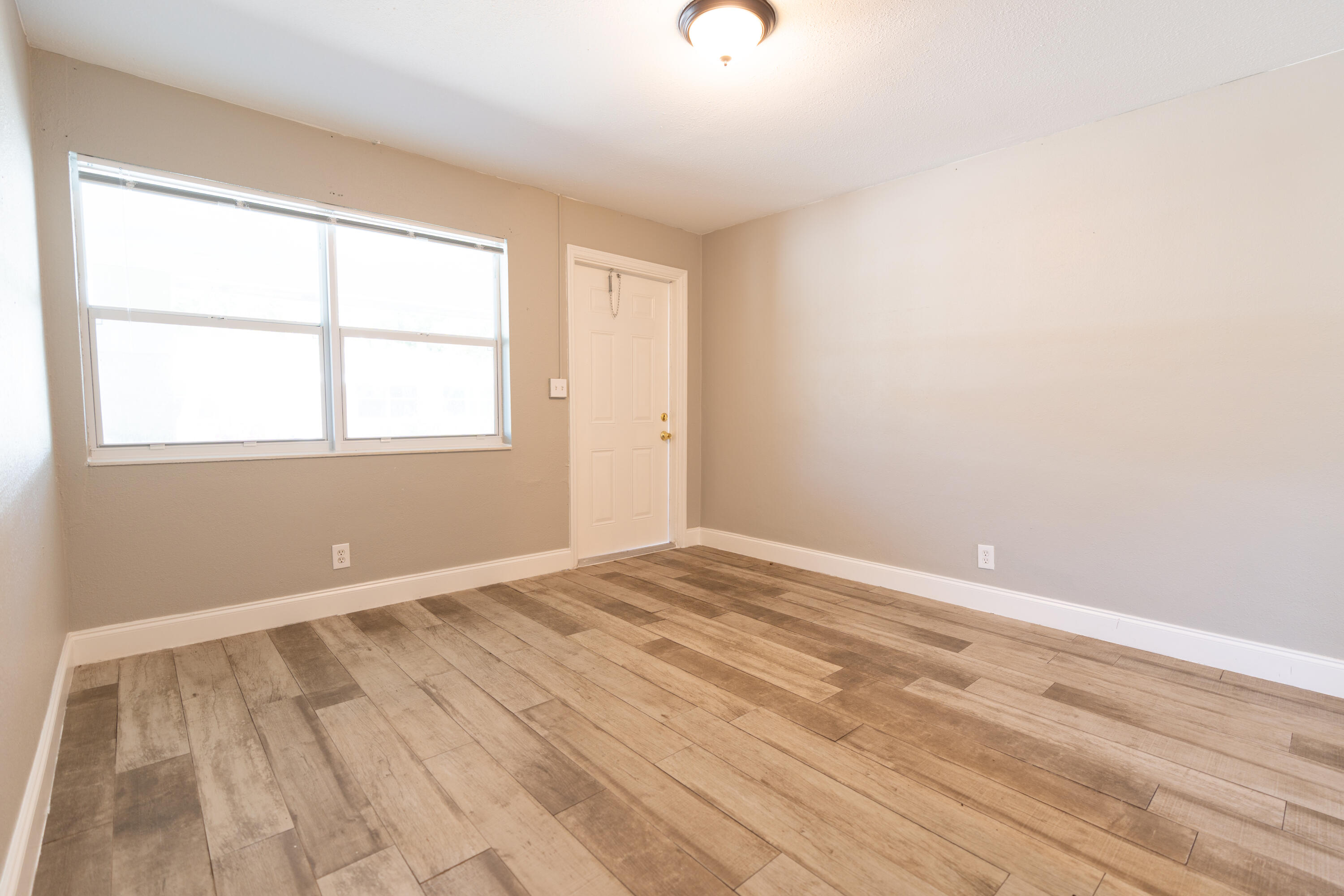 SUB 19-44-43 - Residential Lease