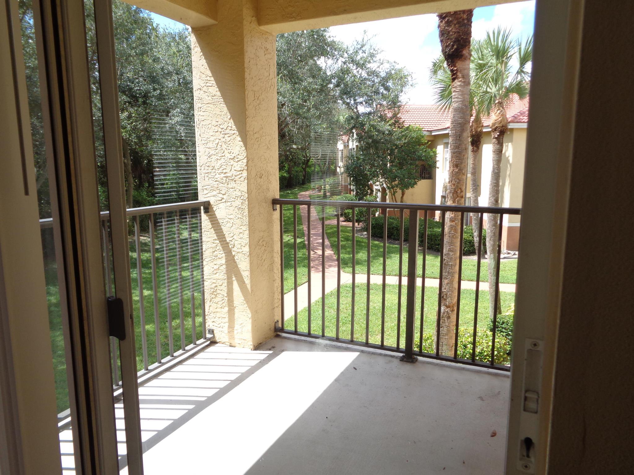 SPA AT SUNSET ISLES CONDO - Residential