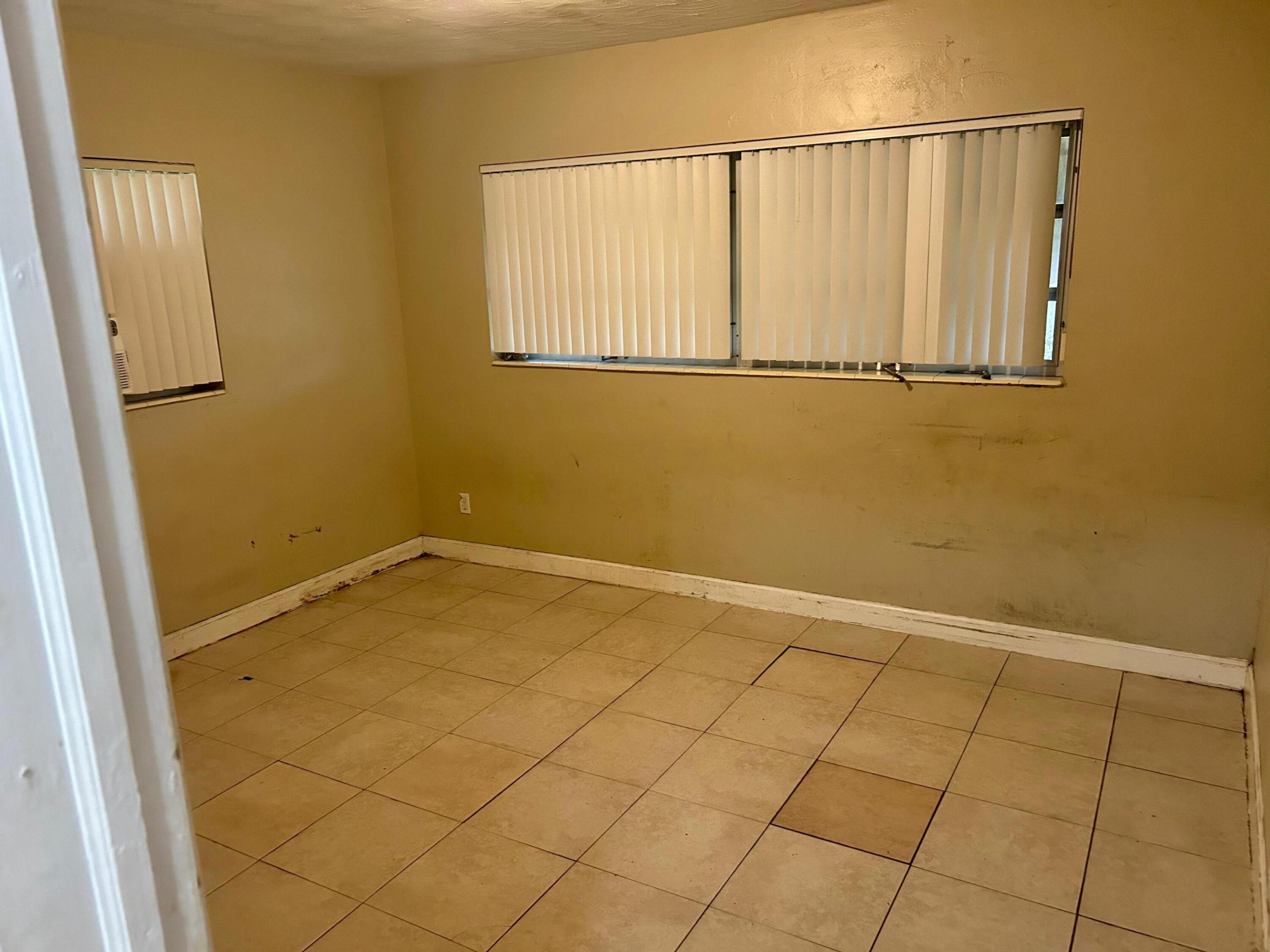 BREEZE HAVEN NO 2 - Residential