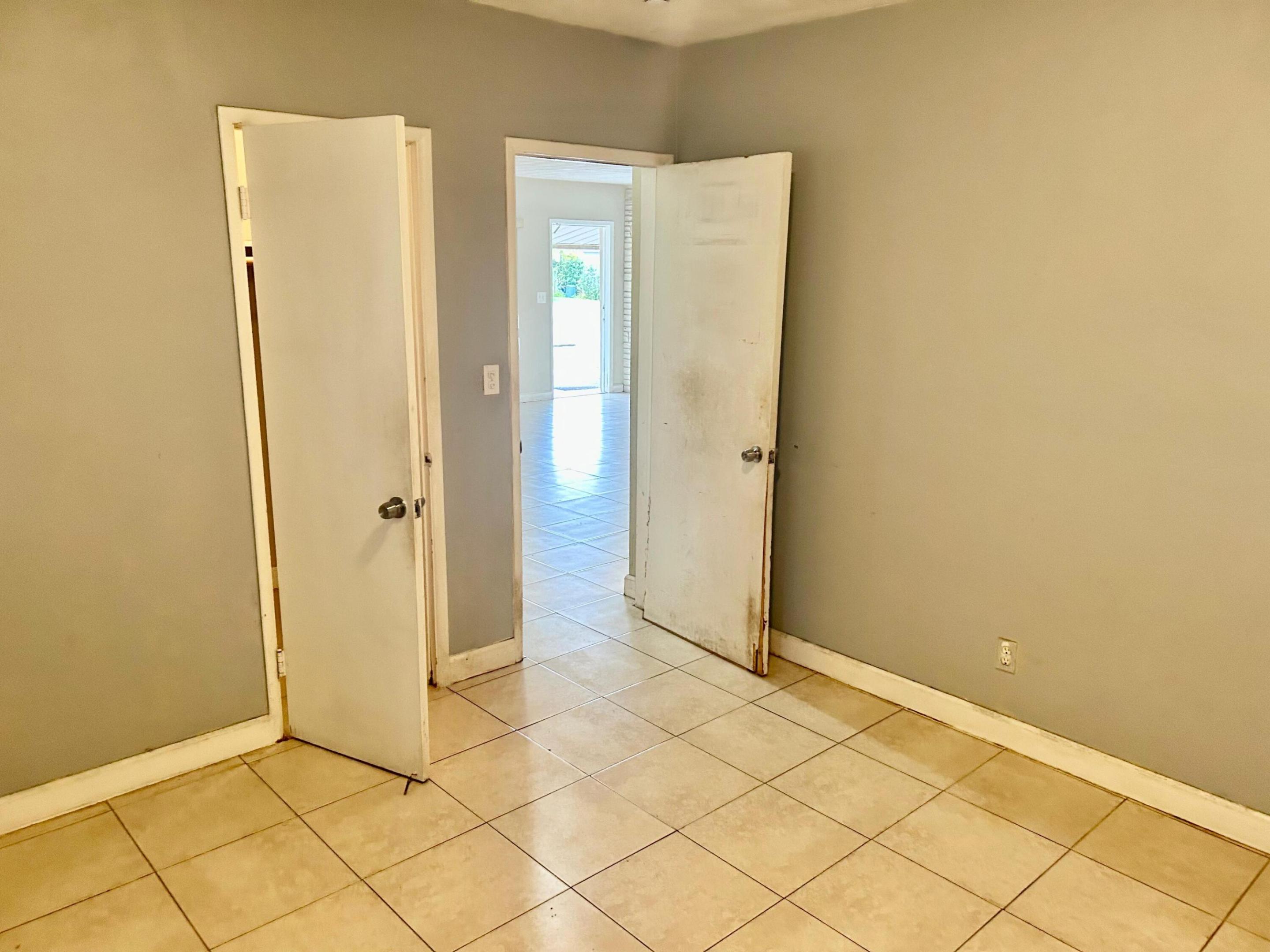 BREEZE HAVEN NO 2 - Residential