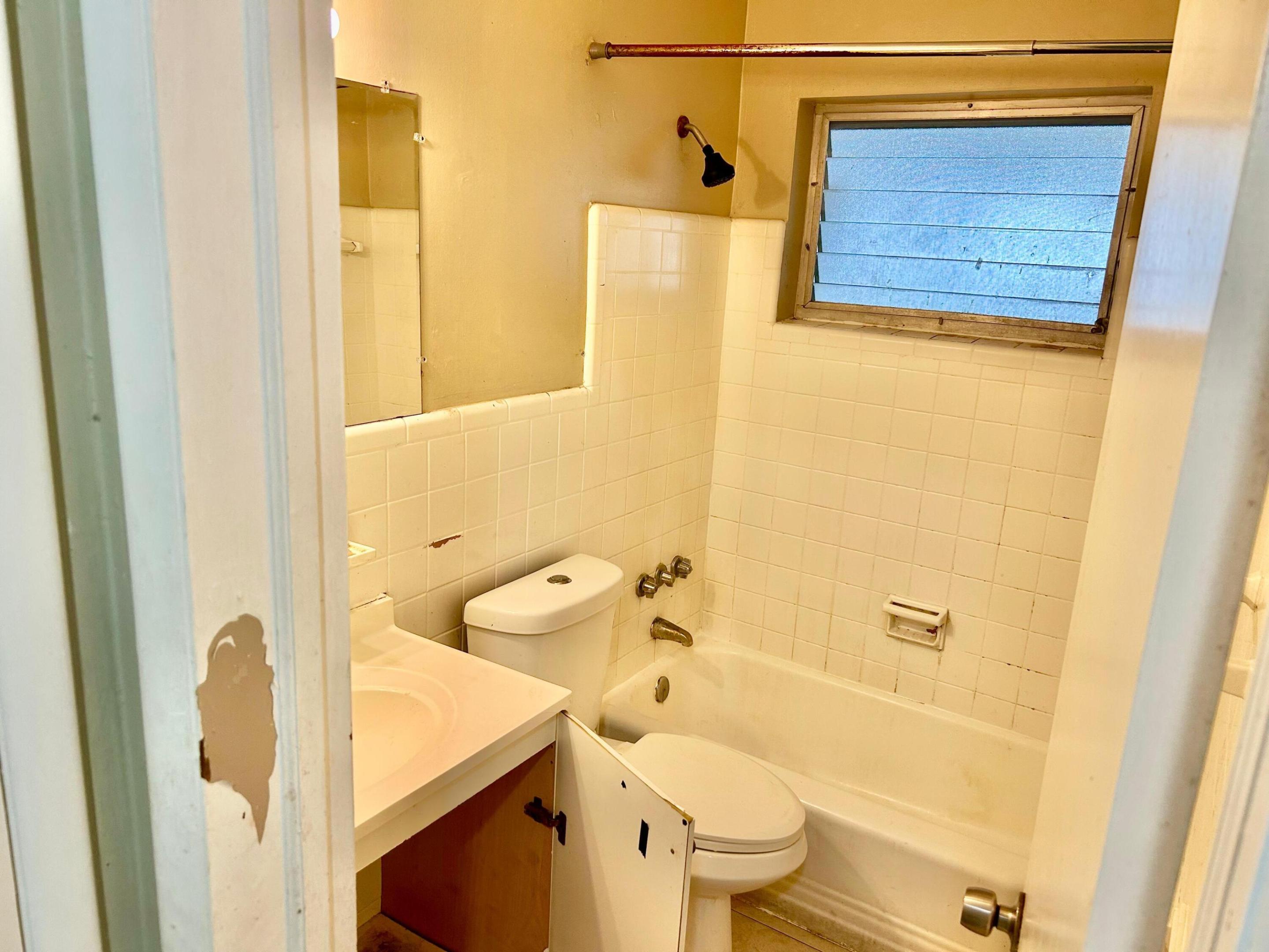 BREEZE HAVEN NO 2 - Residential