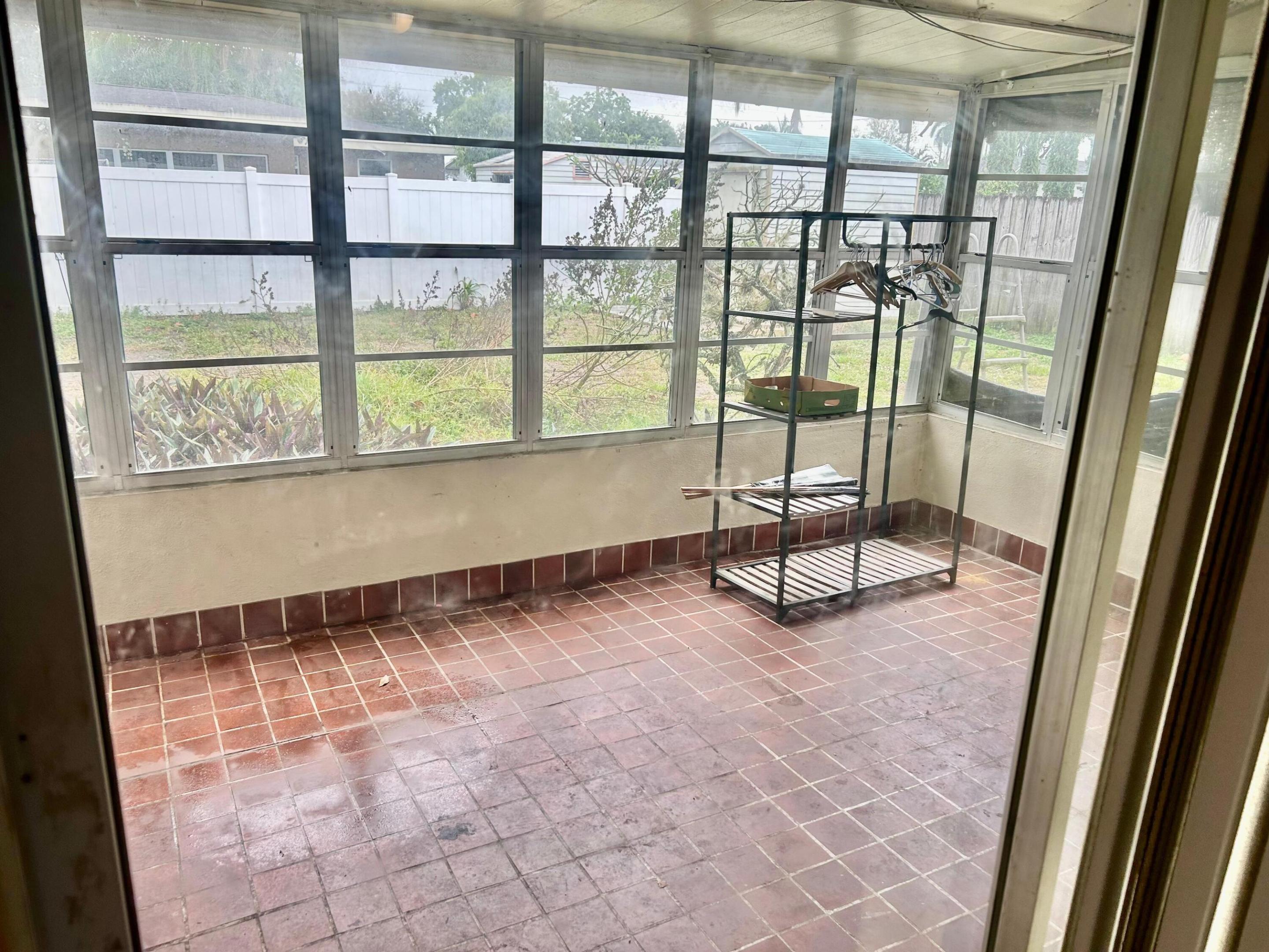 BREEZE HAVEN NO 2 - Residential