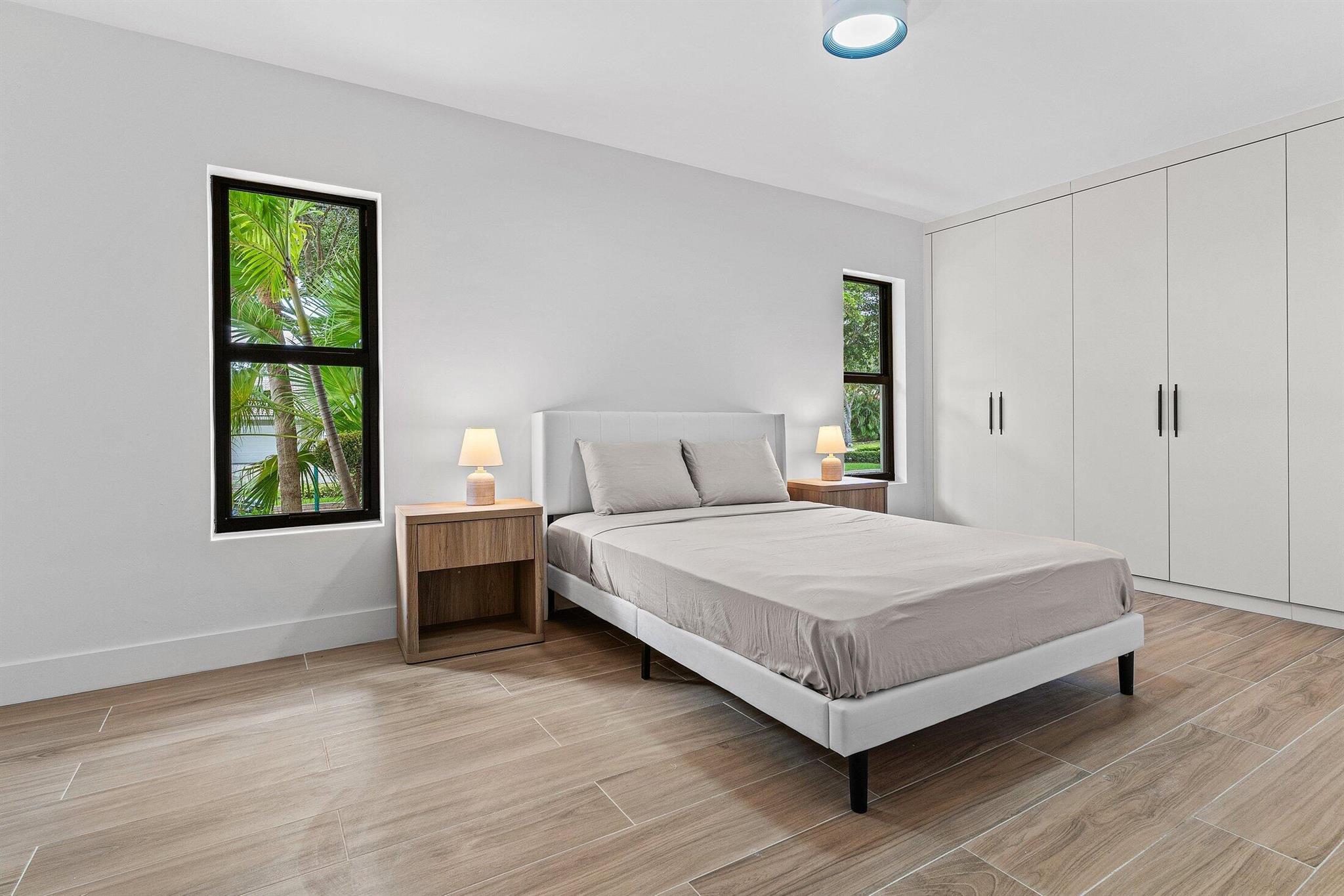 BOCA TIERRA 1ST SEC - Residential Lease