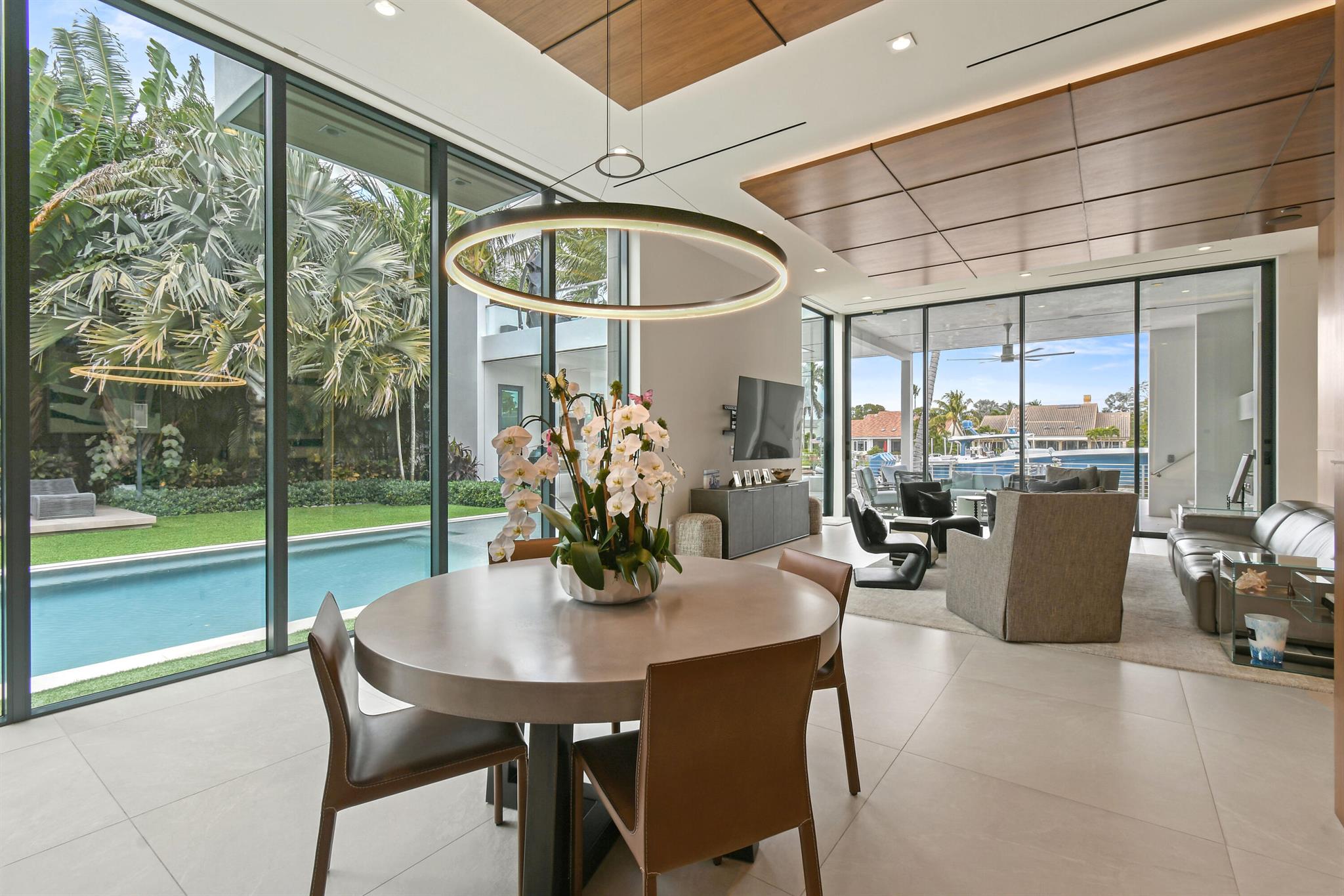 ADMIRALS COVE - Residential