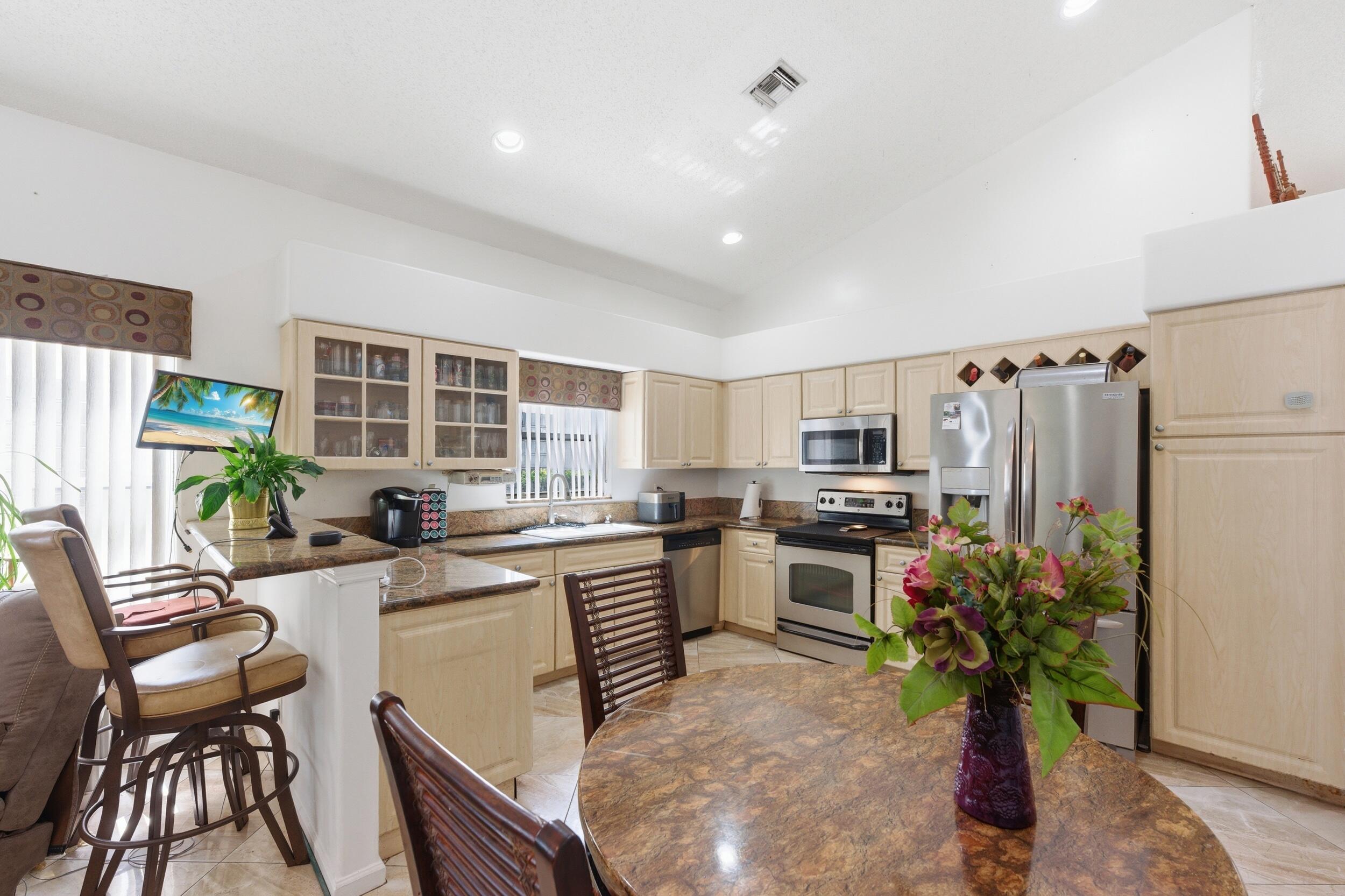 SARATOGA AT ROYAL PALM 1 - Residential