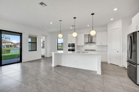 Tiny photo for 12195 Lake Trail Lane, Parkland, FL 33076 (MLS # F10556346)