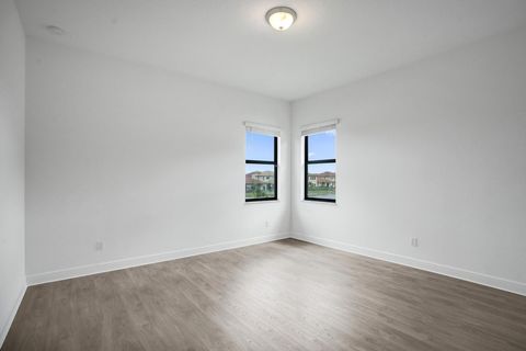 Tiny photo for 12195 Lake Trail Lane, Parkland, FL 33076 (MLS # F10556346)