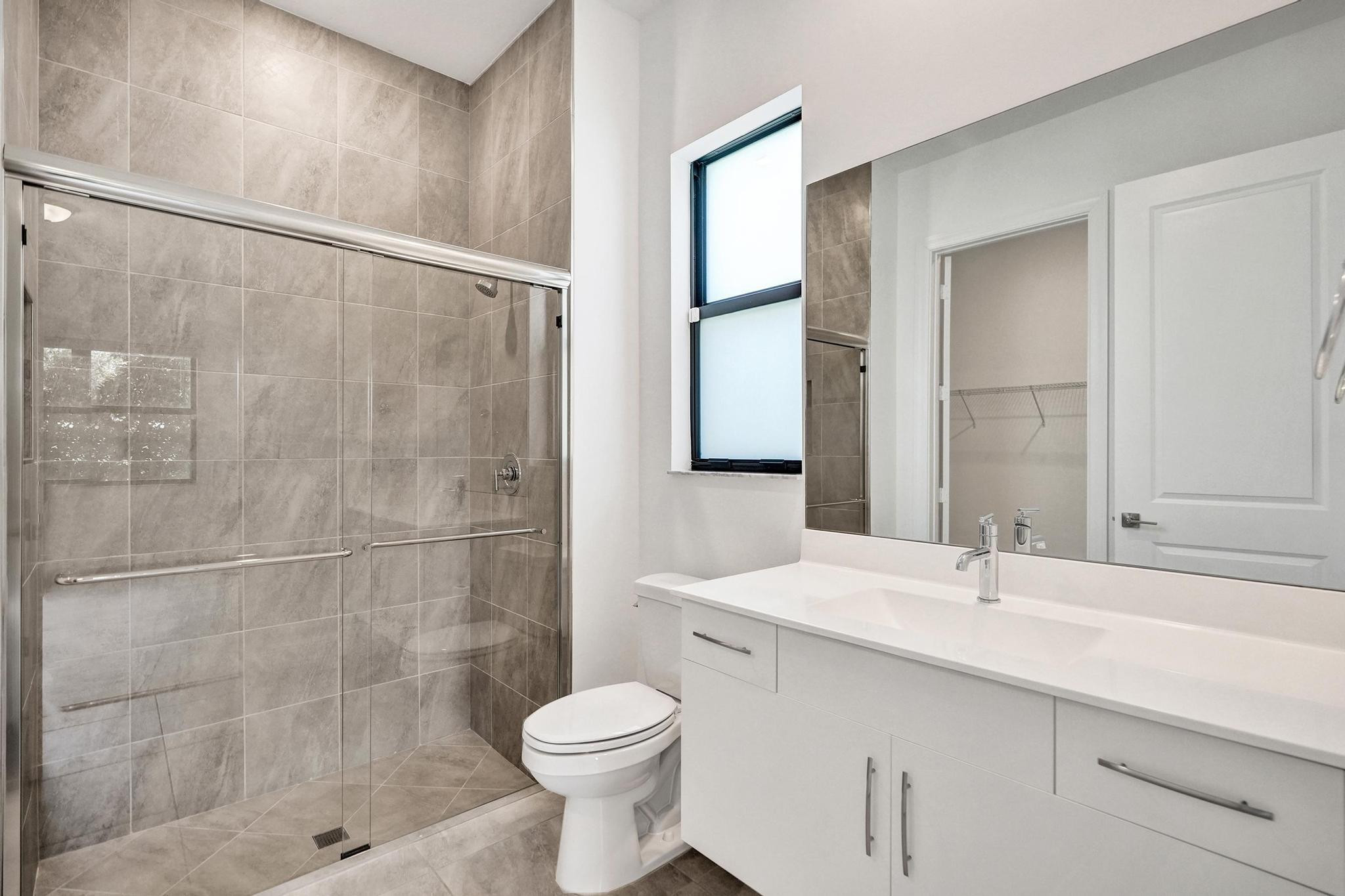 Parkland Bay 183-49 B - Residential