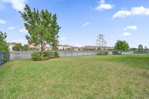Tiny photo for 12195 Lake Trail Lane, Parkland, FL 33076 (MLS # F10556346)