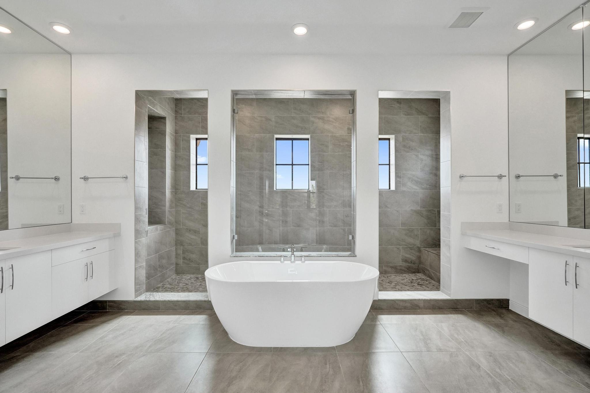 Parkland Bay 183-49 B - Residential