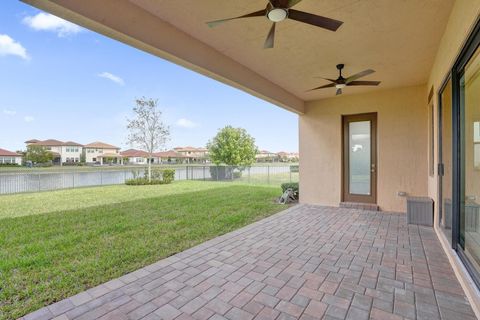 Tiny photo for 12195 Lake Trail Lane, Parkland, FL 33076 (MLS # F10556346)