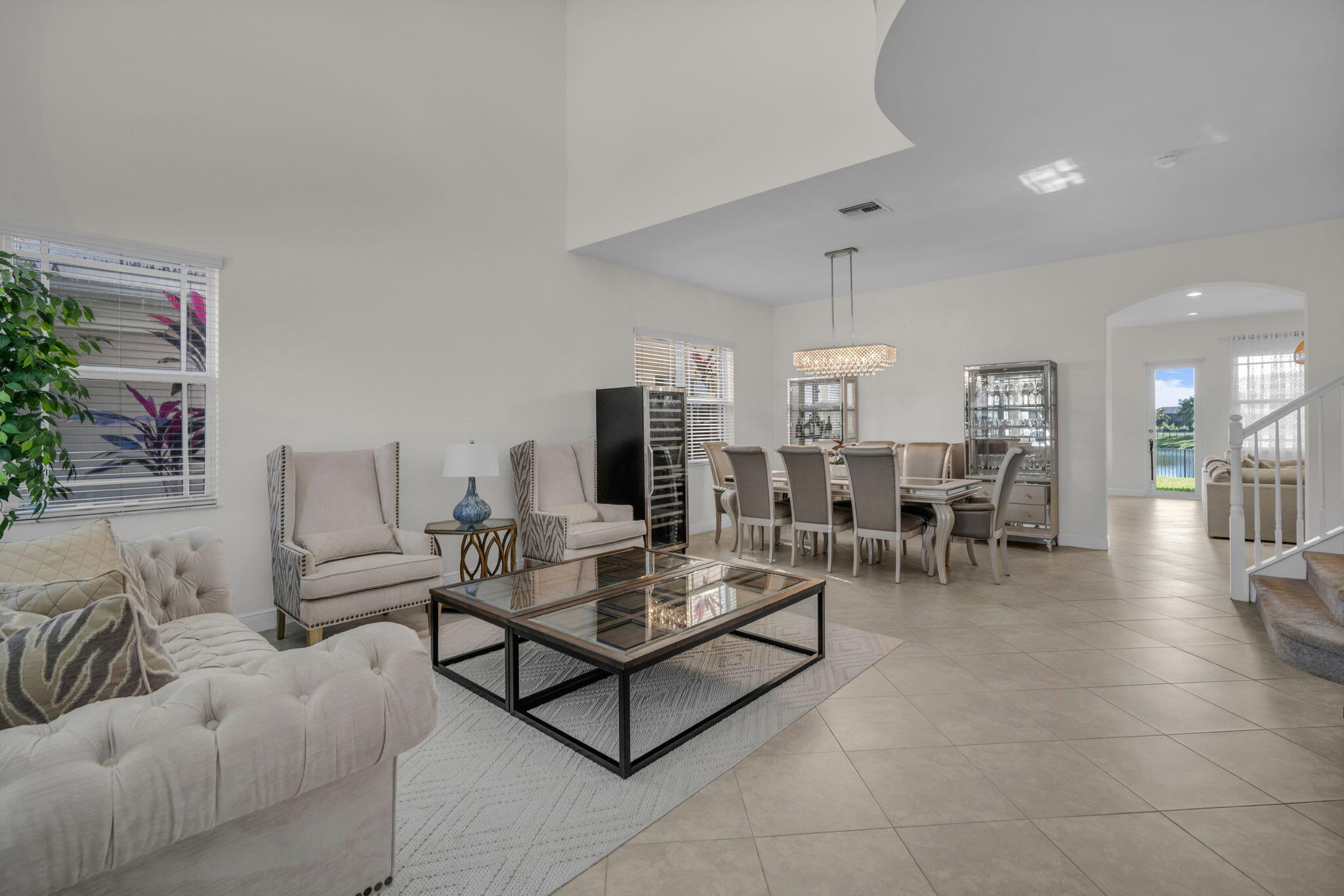 MIRALAGO - Residential