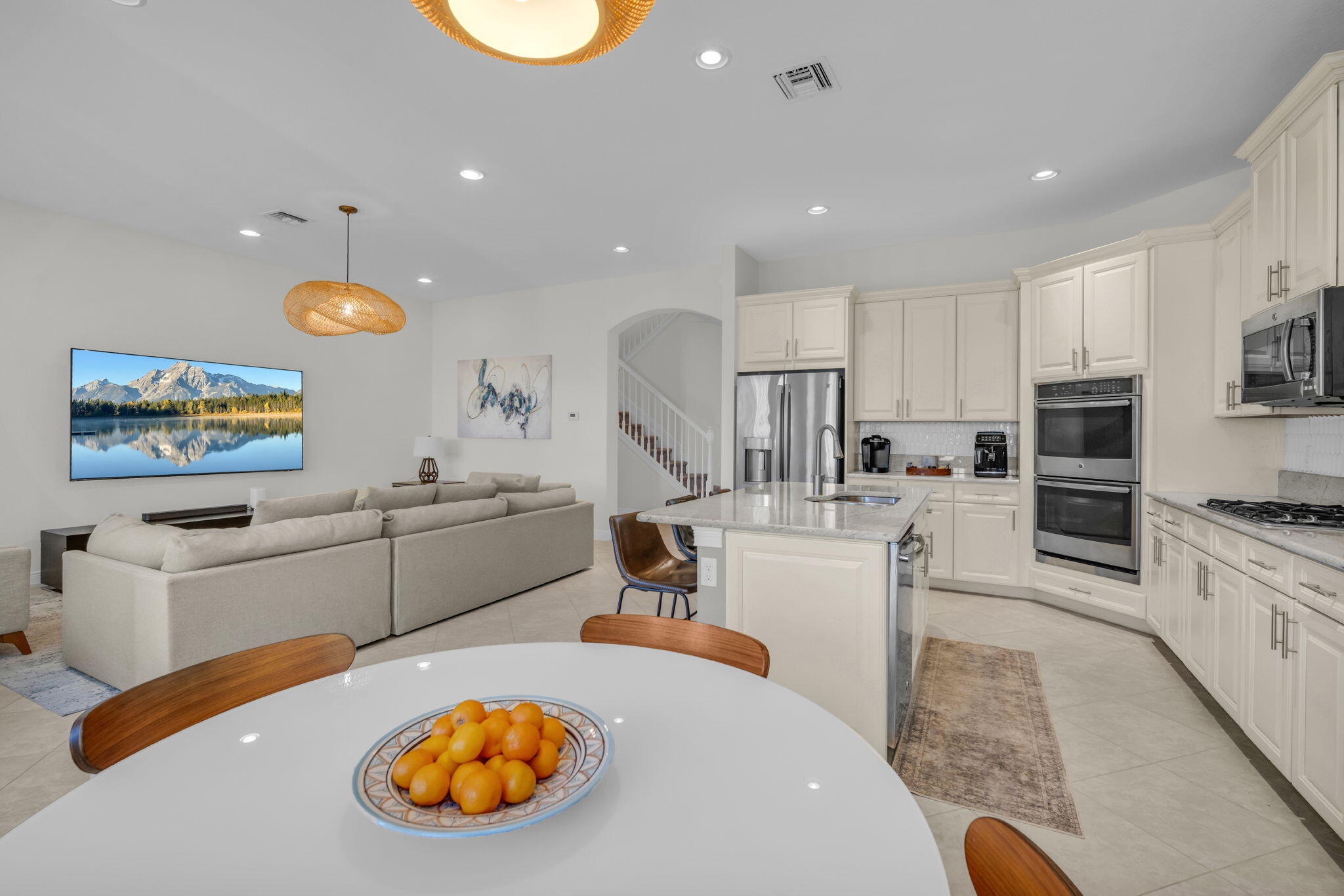 MIRALAGO - Residential