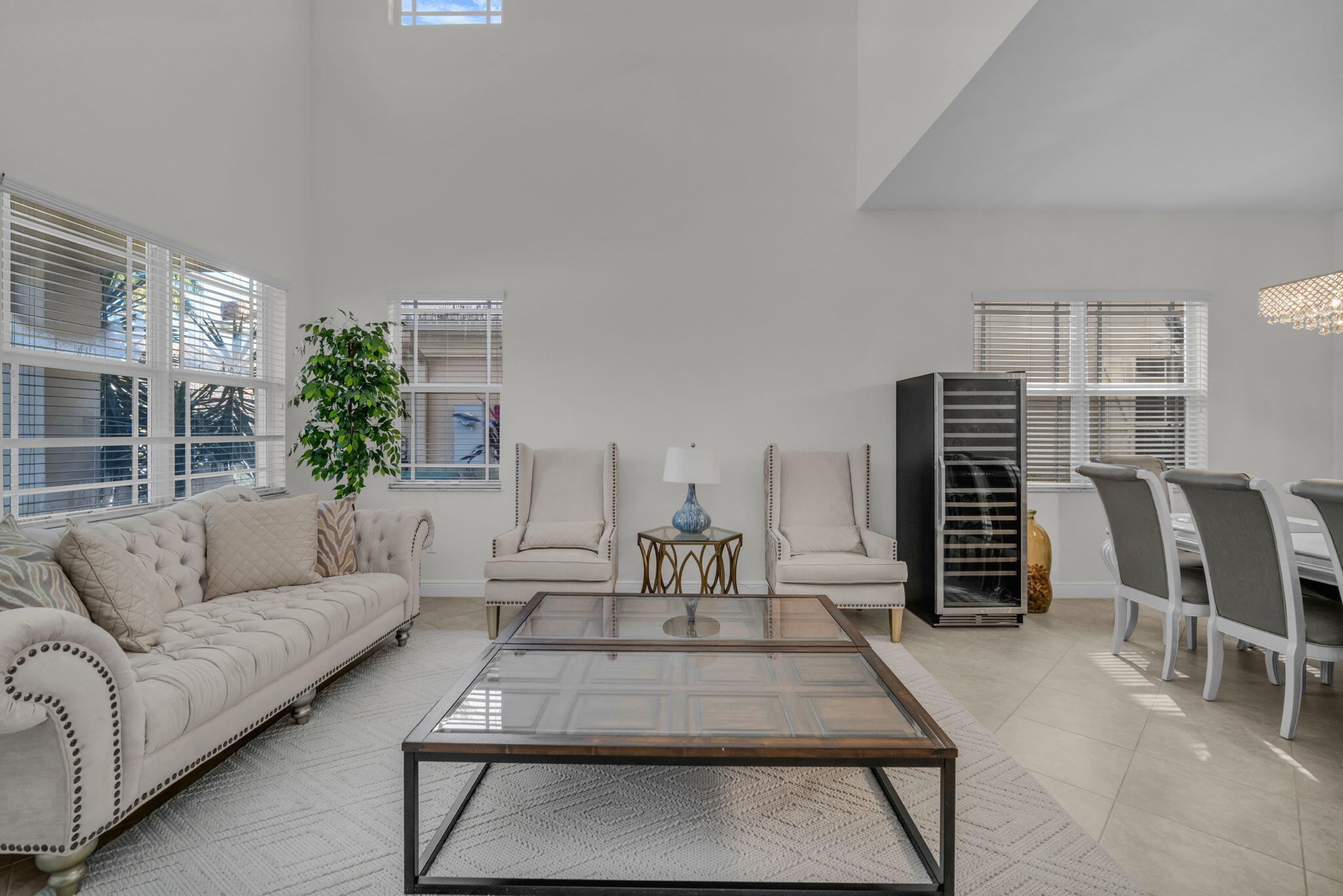 MIRALAGO - Residential