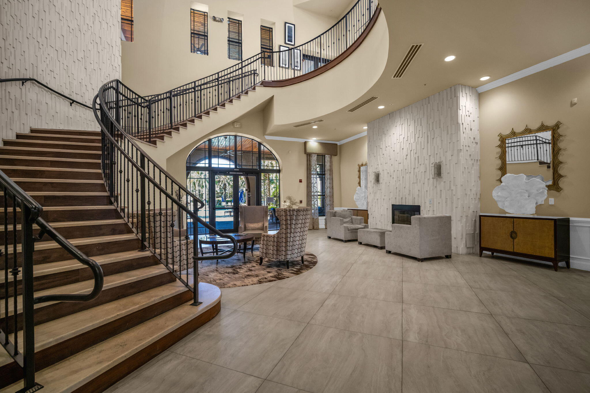 MIRALAGO - Residential