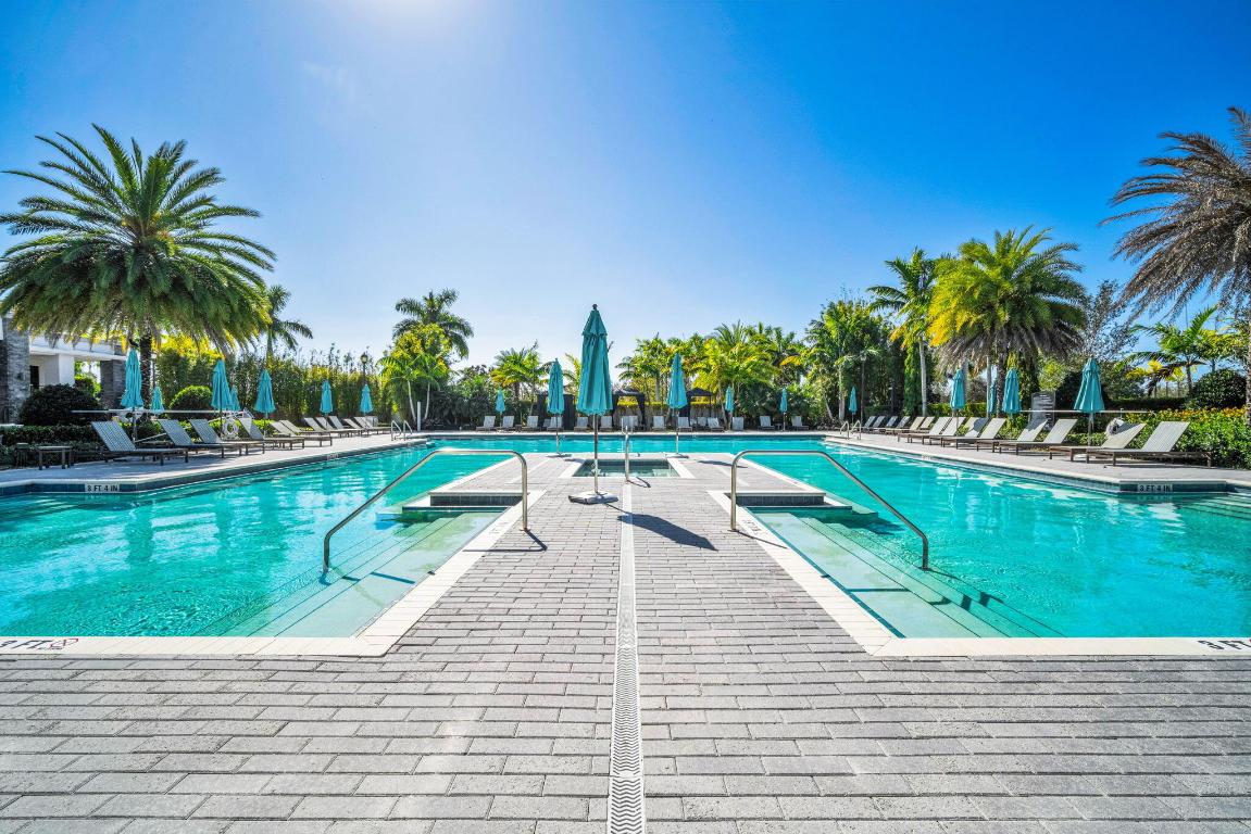 MIRALAGO - Residential