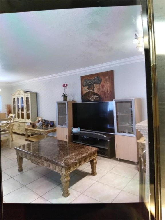 FLAMINGO LAKE - Residential